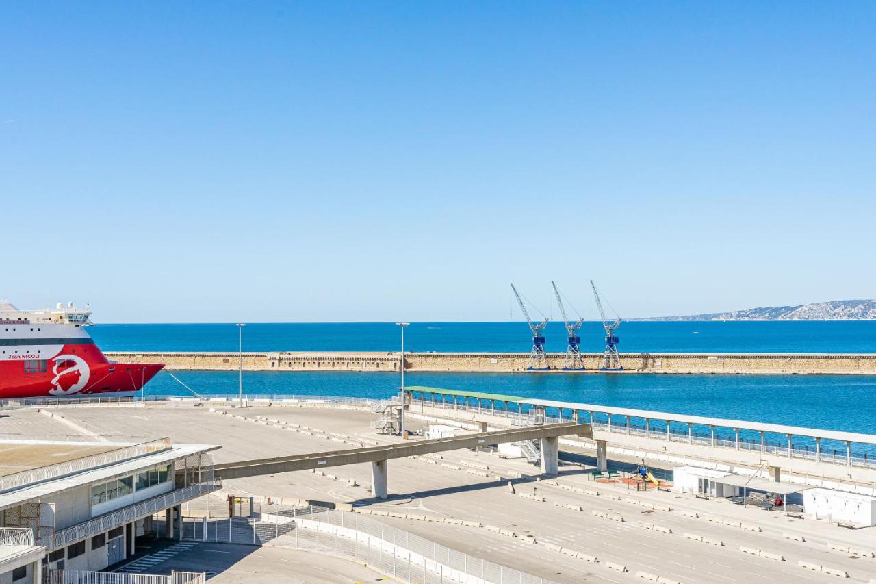 T2 Vue Mer Au Pied De La Major Marseille Luaran gambar